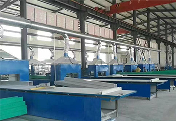 現(xiàn)代化廠(chǎng)房，先進(jìn)生產(chǎn)設(shè)備