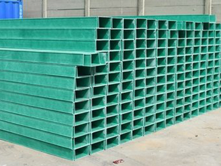 100*50玻璃鋼電纜橋架多少錢一米？