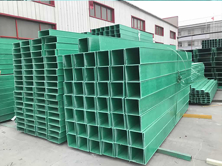 250*150玻璃鋼電纜橋架多少錢一米？